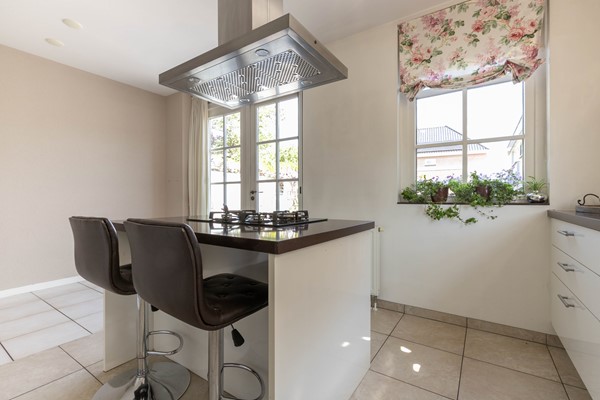 Medium property photo - Noordeinde 175, 2371 CR Roelofarendsveen